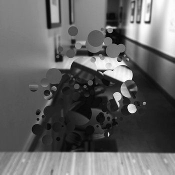 Mirror_in_Fragments